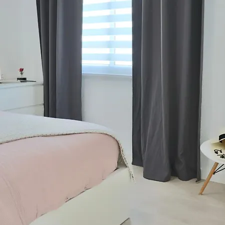 Renata Villa
